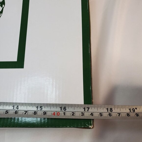 Vintage Frosted Cardinal & Pinecone Clip-On Christmas light covers Set Of 18 - Picture 7 of 13